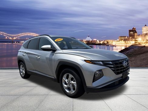Used 2024 Hyundai Tucson SEL FWD image 4