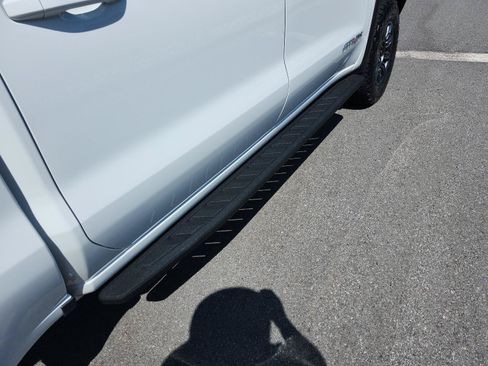 Certified 2025 GMC Sierra 1500 AT4X AWD/4WD image 7