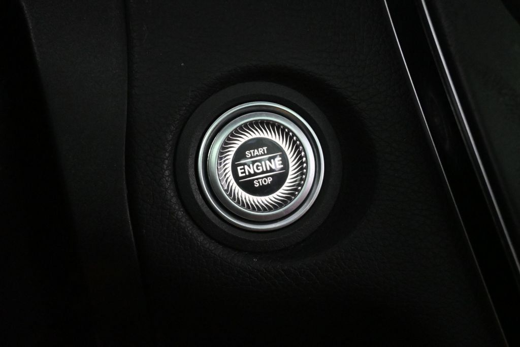 Used 2021 Mercedes-Benz C 300 4MATIC Coupe image 36