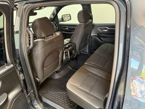 Used 2025 RAM 1500 Big Horn AWD/4WD image 35