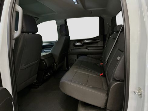 Used 2024 GMC Sierra 1500 Elevation image 29