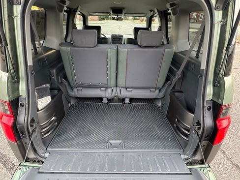 Used 2004 Honda Element EX image 28