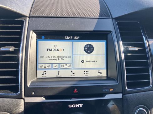 Used 2017 Ford Taurus Limited image 14