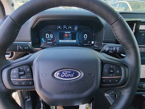 New 2025 Ford Ranger Lariat w/ FX4 Off-Road Package image 20