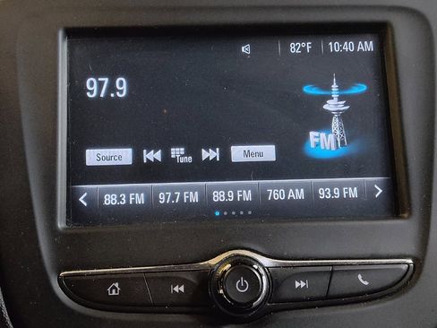 Used 2018 Chevrolet Malibu LT w/ LPO, Convenience Package 2 FWD image 25