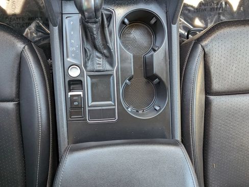 Used 2018 Volkswagen Atlas SE FWD image 25