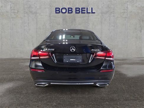 Used 2022 Mercedes-Benz A 220 A 220 4MATIC image 4