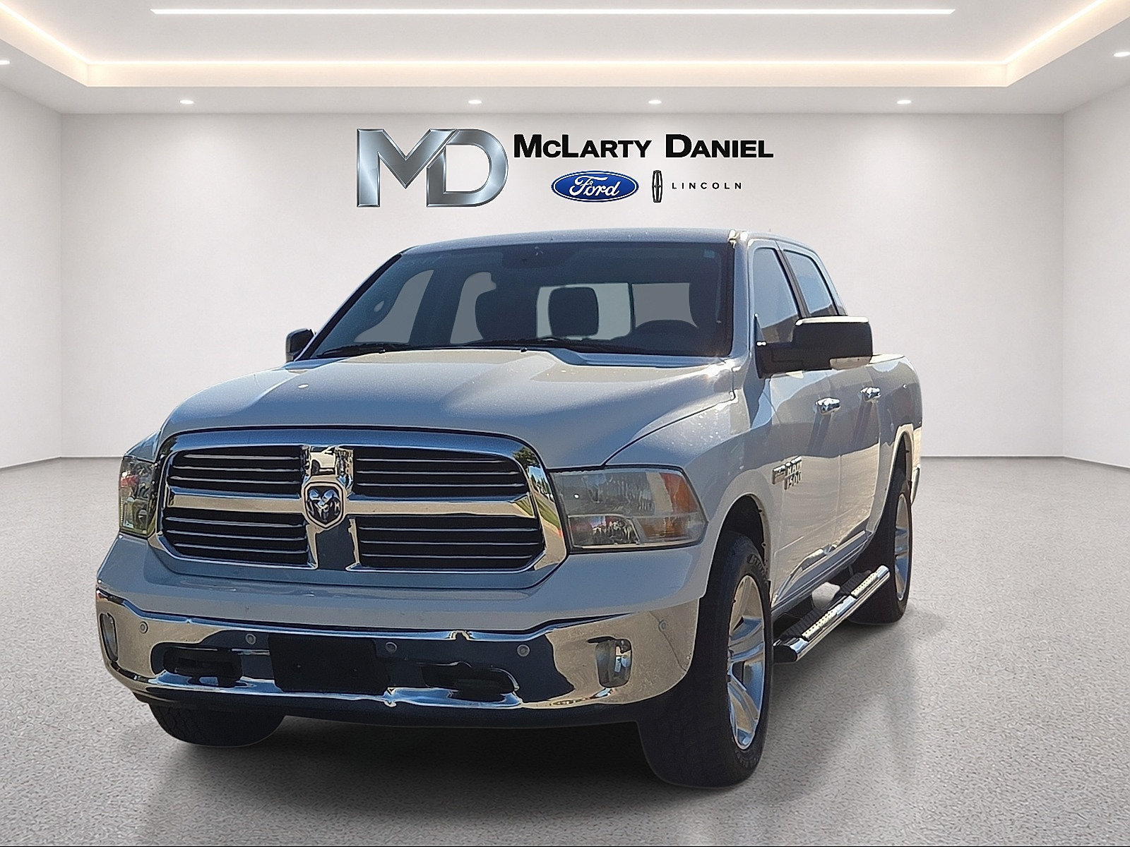 Used 2016 RAM 1500 Big Horn AWD/4WD image 2