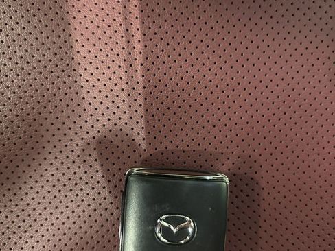 Certified 2023 MAZDA CX-9 Carbon Edition image 35