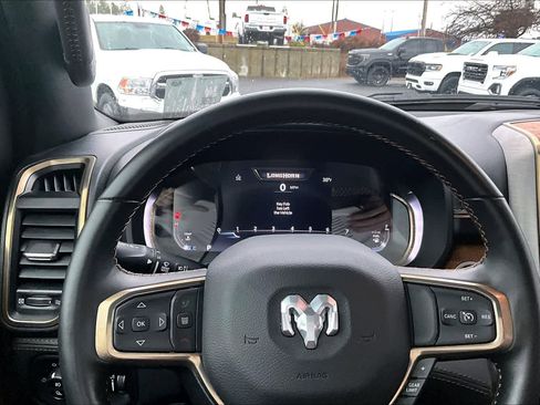 Used 2023 RAM 1500 Limited w/ Body-Colour Bumper Group image 18