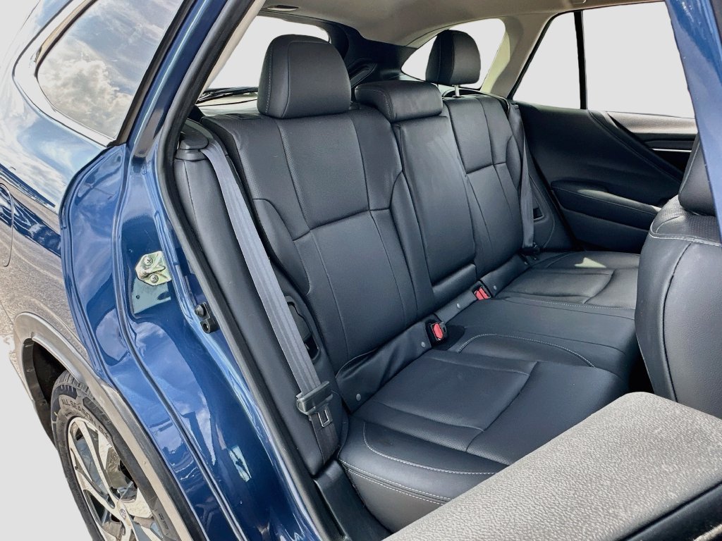 Used 2020 Subaru Outback Limited AWD/4WD image 27