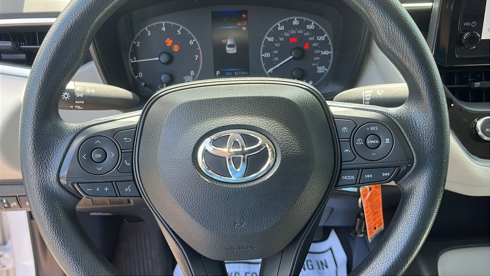 Used 2024 Toyota Corolla LE FWD image 13