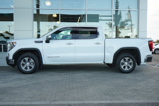 Used 2025 GMC Sierra 1500 SLT AWD/4WD image 5