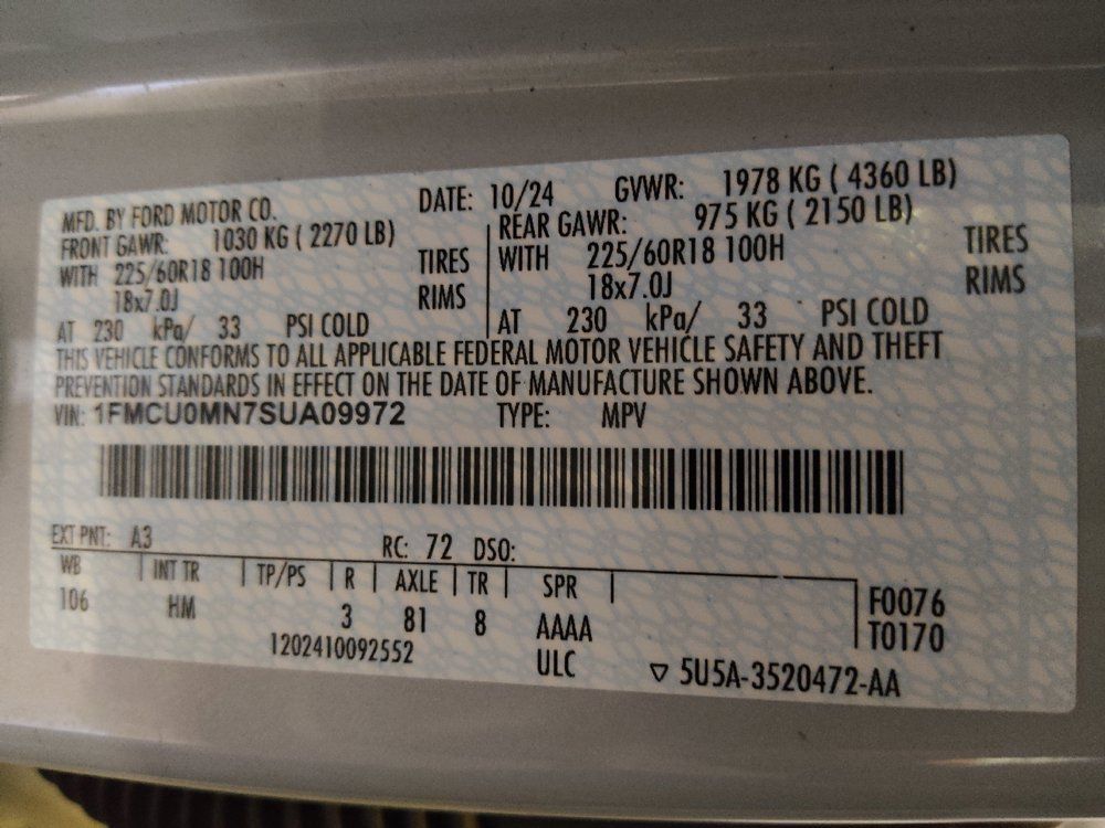 Used 2025 Ford Escape ST-Line FWD image 33