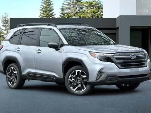 New 2026 Subaru Forester Premium image 2