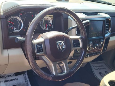 Used 2016 RAM 2500 Laramie w/ Cold Weather Group AWD/4WD image 2