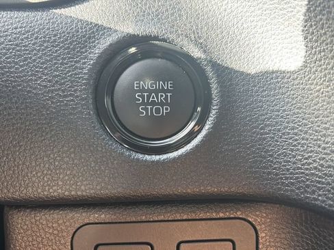 Used 2025 Toyota Tundra SR5 w/ SR5 Convenience Package RWD image 24