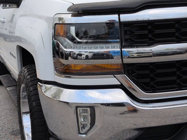 Used 2017 Chevrolet Silverado 1500 LT w/ All Star Edition RWD image 9