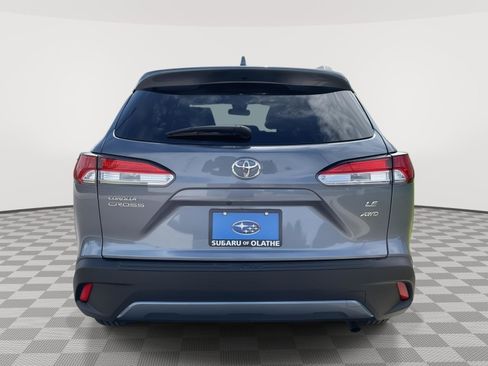 Used 2022 Toyota Corolla Cross LE w/ Moonroof Package AWD/4WD image 23