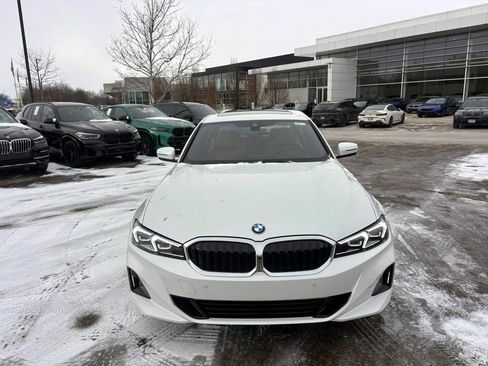 Used 2025 BMW 330i xDrive Sedan w/ Premium Package image 2