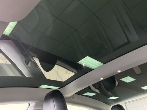 Used 2019 Tesla Model 3 Long Range image 14