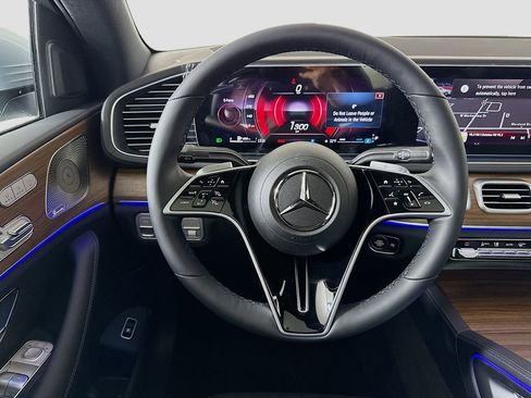 New 2026 Mercedes-Benz GLE 450 4MATIC Coupe image 11