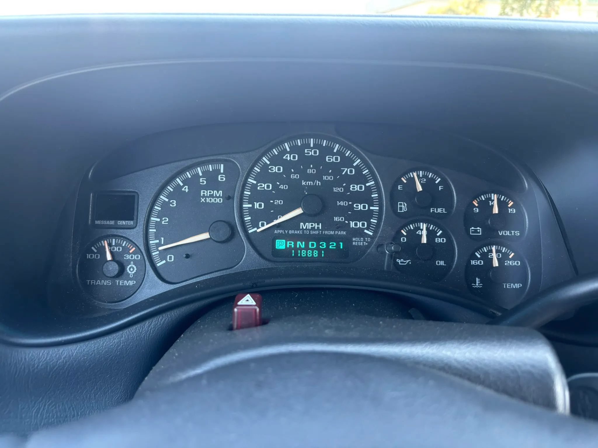 Used 2002 Chevrolet Avalanche 2500 w/ Convenience Pkg AWD/4WD image 19