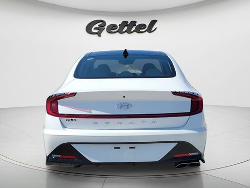 Used 2020 Hyundai Sonata SEL w/ Convenience + Sunroof Package FWD image 6