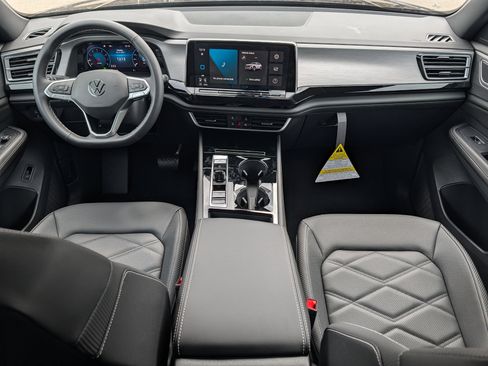 New 2026 Volkswagen Atlas Cross Sport SE AWD/4WD image 8