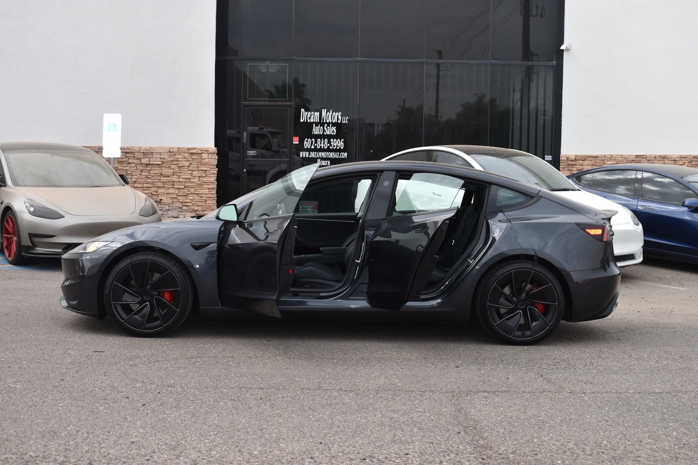 Used 2025 Tesla Model 3 Performance AWD/4WD image 7