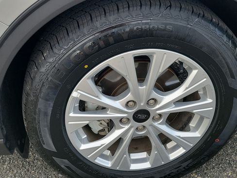 Used 2024 Ford Escape Active FWD image 7