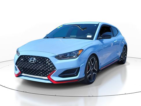 Used 2022 Hyundai Veloster N FWD image 3