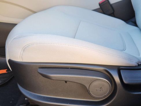 New 2026 Hyundai Tucson SE image 23