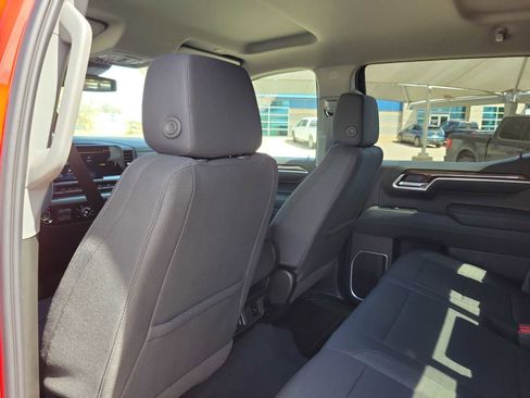 New 2026 Chevrolet Silverado 1500 LT w/ Z71 Off-Road Package AWD/4WD image 16
