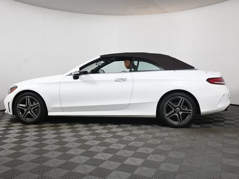 Used 2020 Mercedes-Benz C 300 4MATIC Cabriolet image 2