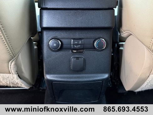 Used 2016 Ford Explorer XLT w/ Equipment Group 202A image 18