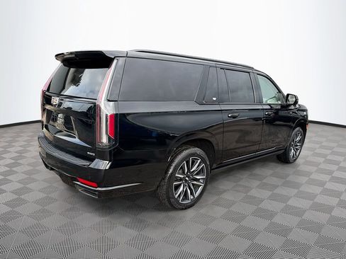 Used 2021 Cadillac Escalade ESV Sport Platinum AWD/4WD image 6