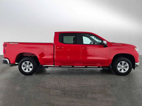 Used 2025 Chevrolet Silverado 1500 LT w/ Safety Package AWD/4WD image 2