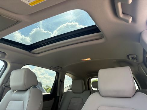 Certified 2020 Honda CR-V Touring image 25