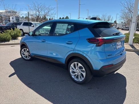 New 2027 Chevrolet Bolt LT w/ Comfort Package FWD image 4