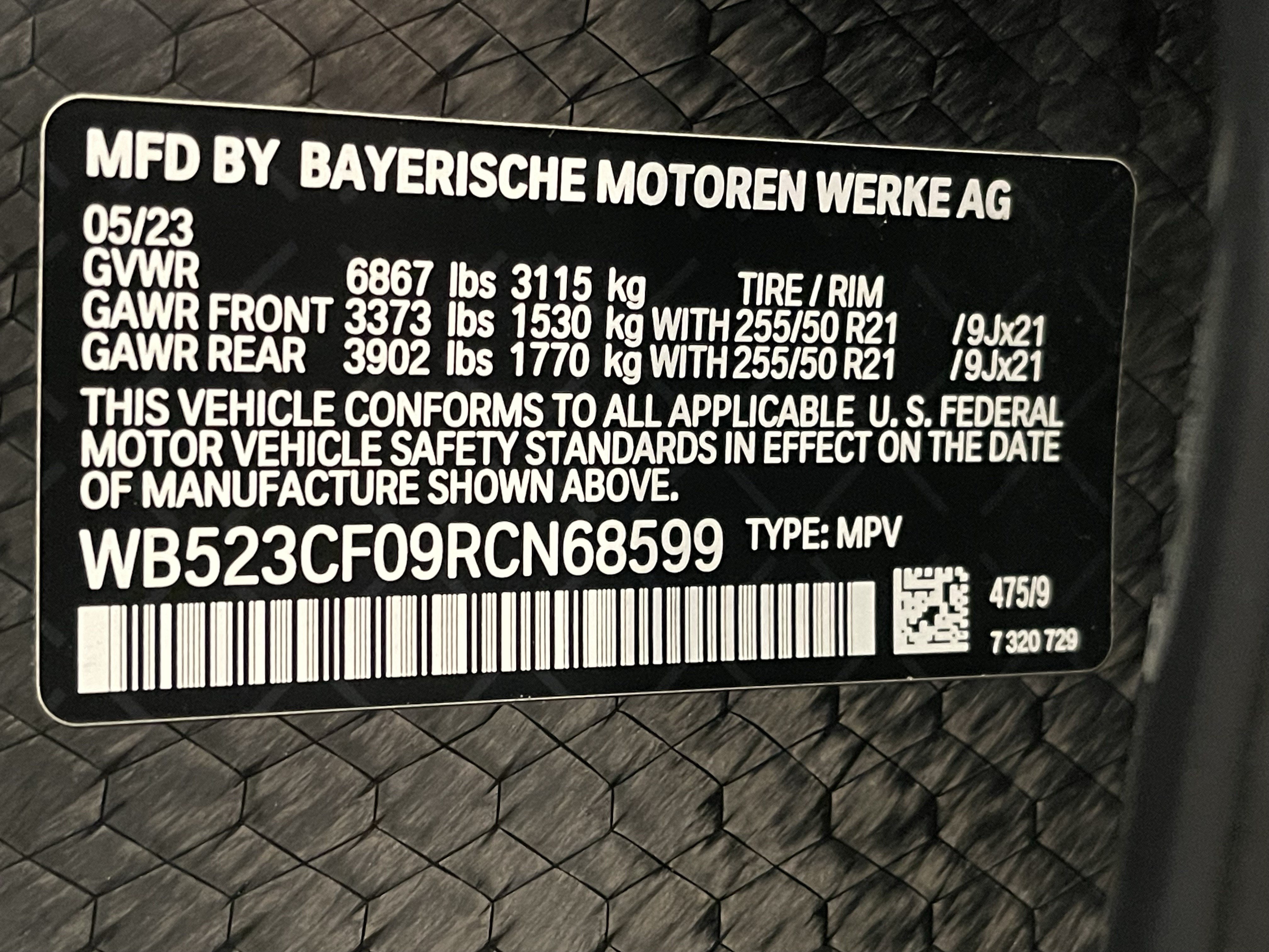 Certified 2024 BMW iX xDrive50 w/ Sport Package AWD/4WD image 25