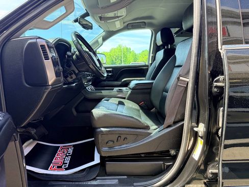 Used 2016 GMC Sierra 2500 SLT w/ Duramax Plus Package image 19