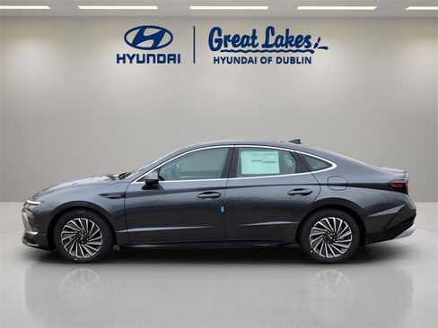 New 2026 Hyundai Sonata SEL image 2