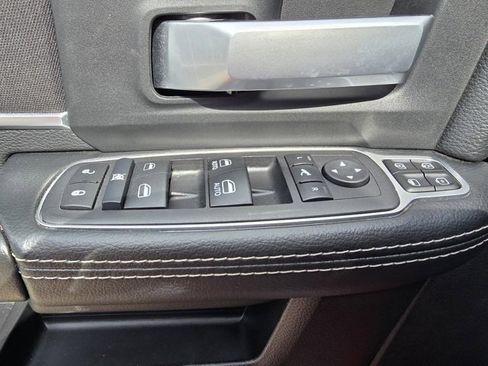 Used 2024 RAM 2500 Big Horn w/ Bed Utility Group image 22