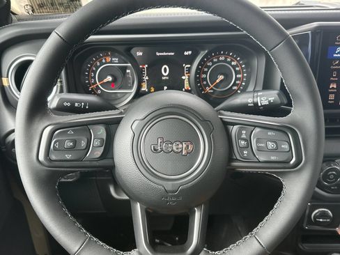 New 2026 Jeep Gladiator Sport AWD/4WD image 22