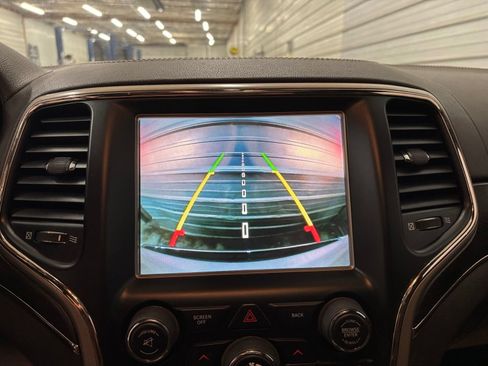 Used 2015 Jeep Grand Cherokee Summit AWD/4WD image 19