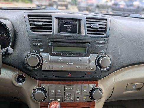 Used 2008 Toyota Highlander Limited image 28