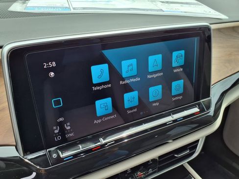 New 2026 Volkswagen Atlas SE image 19