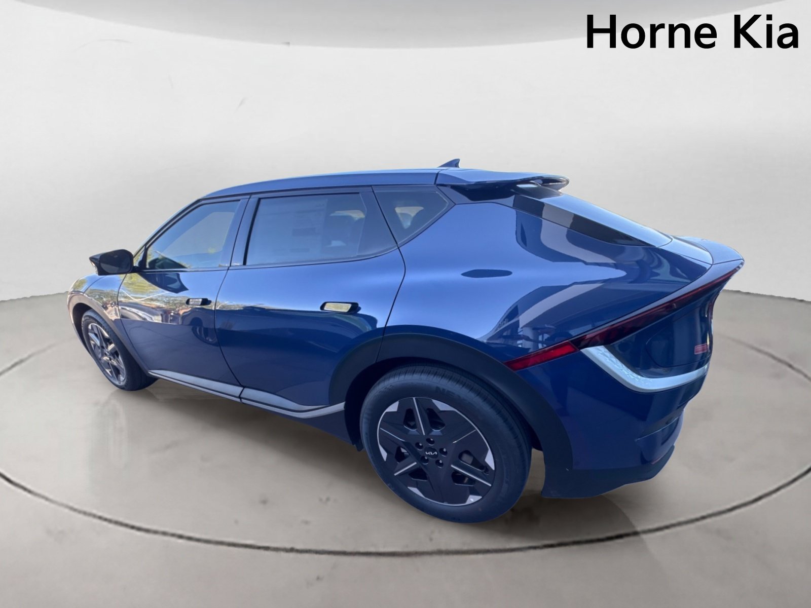 New 2026 Kia EV6 Light RWD image 6