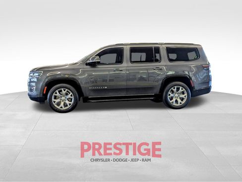 Used 2022 Jeep Wagoneer Series II w/ Convenience Group I RWD image 14
